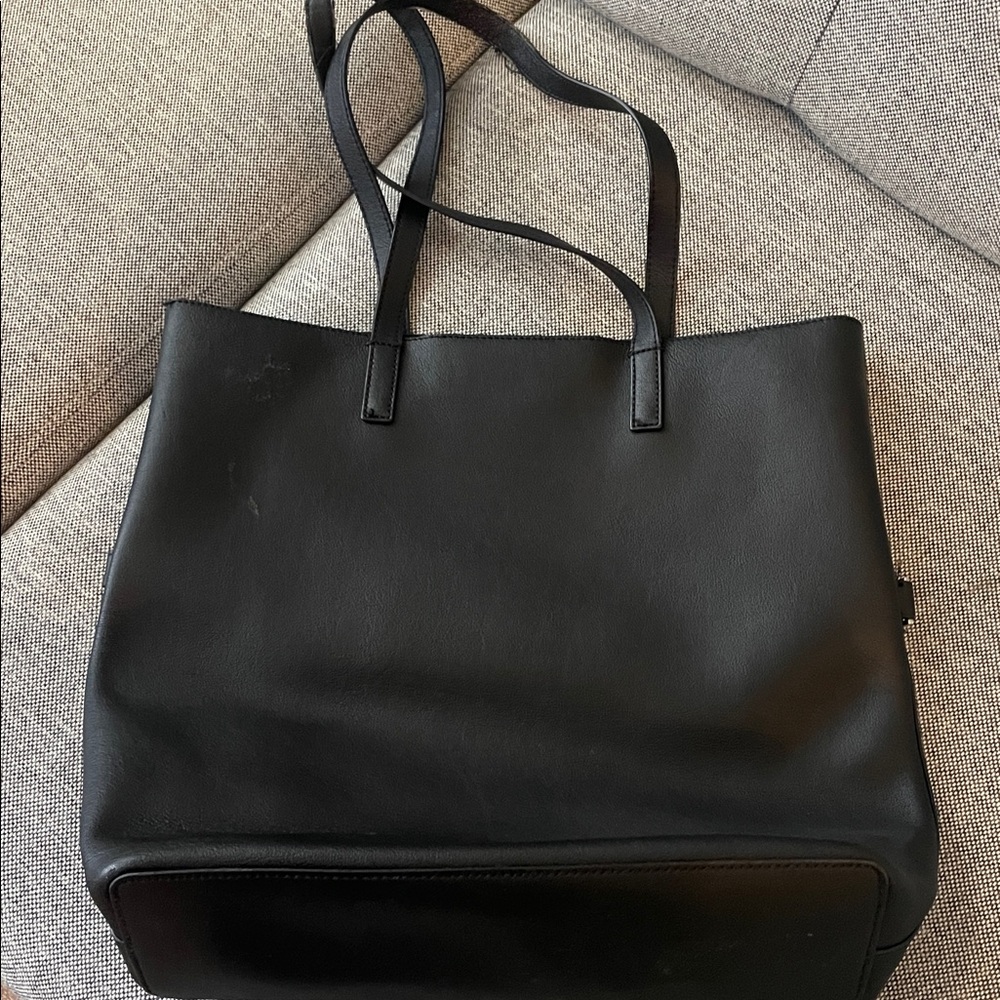 Away Black Leather Travel Tote Bag - Picture 3 of 8
